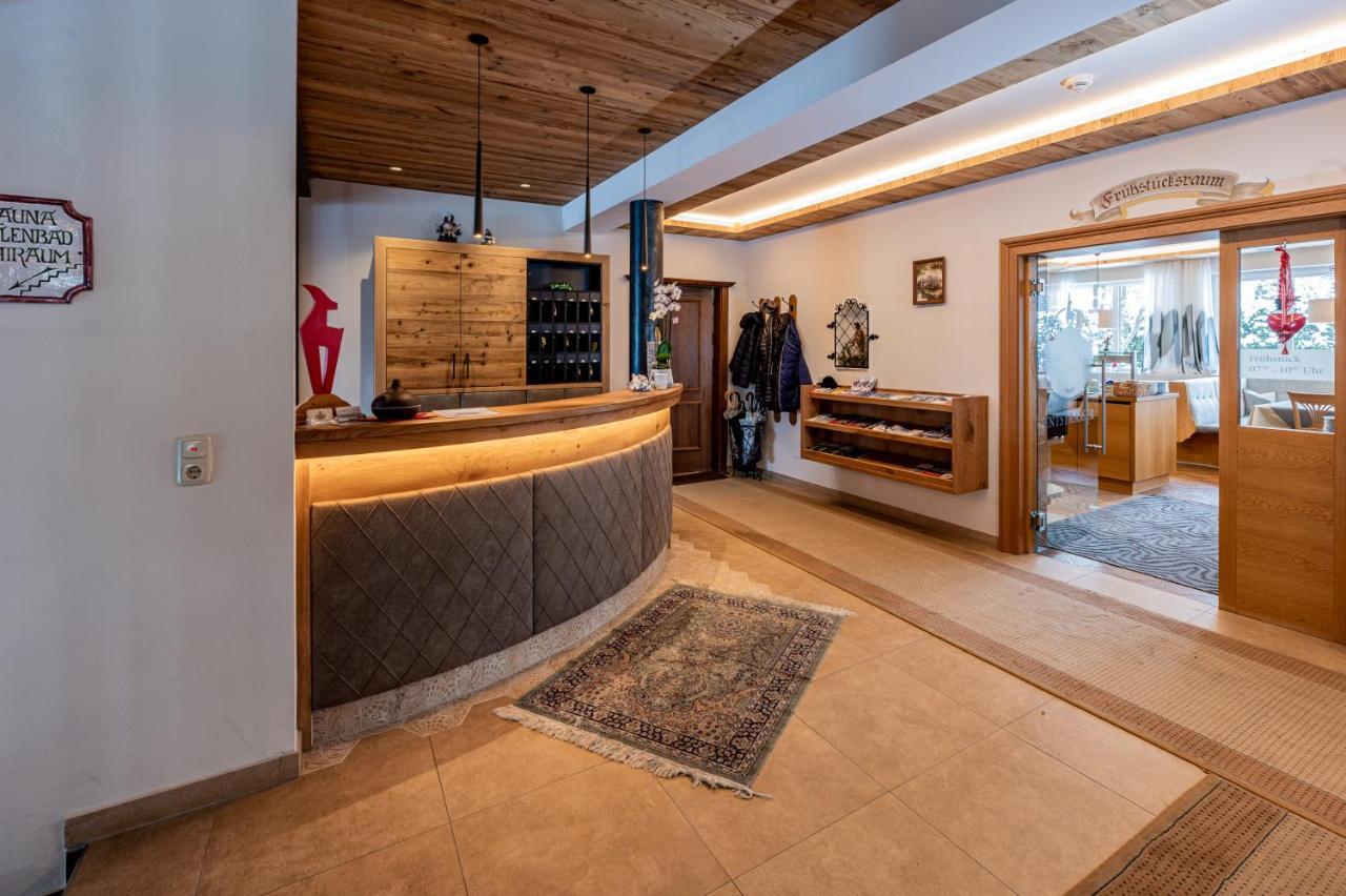Hotel Garni Entstrasser Kitzbuhel Luaran gambar