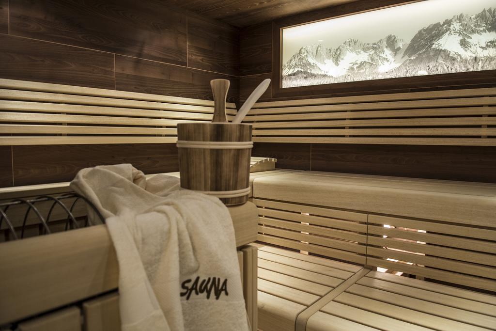 Hotel Garni Entstrasser Kitzbuhel Luaran gambar