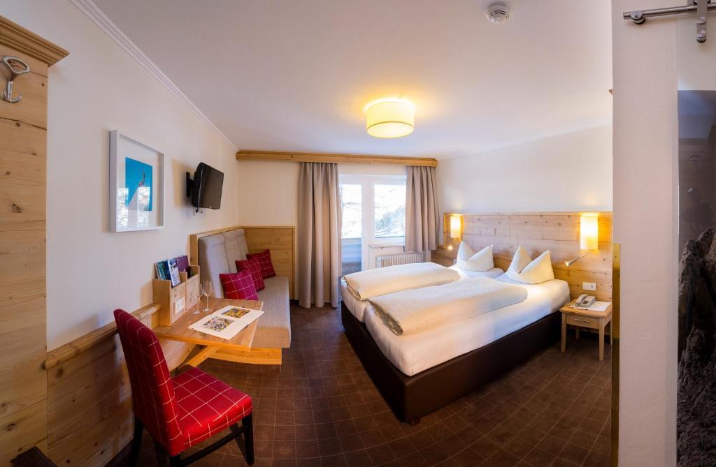 Hotel Garni Entstrasser Kitzbuhel Luaran gambar
